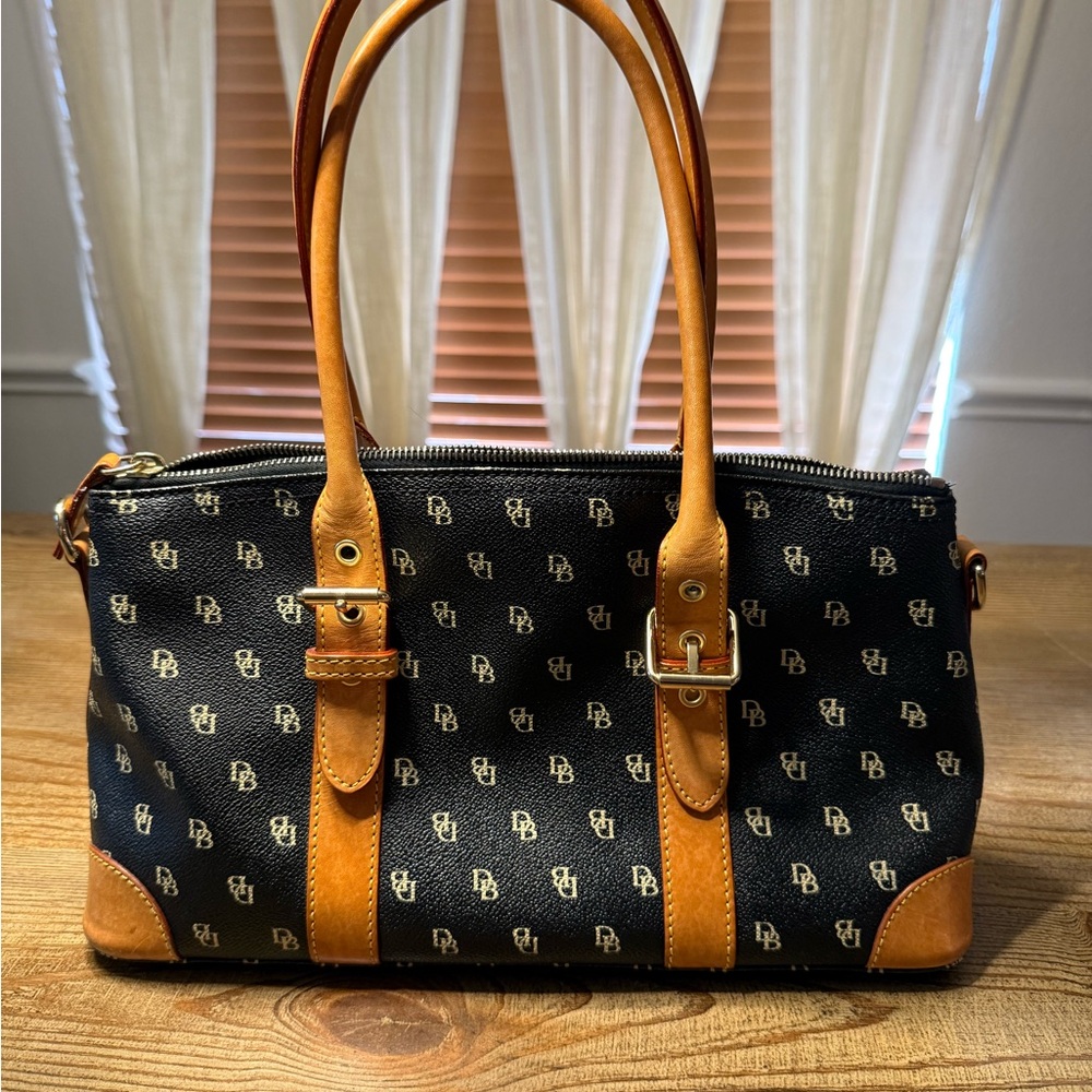 Dooney and Bourke Bag. EUC